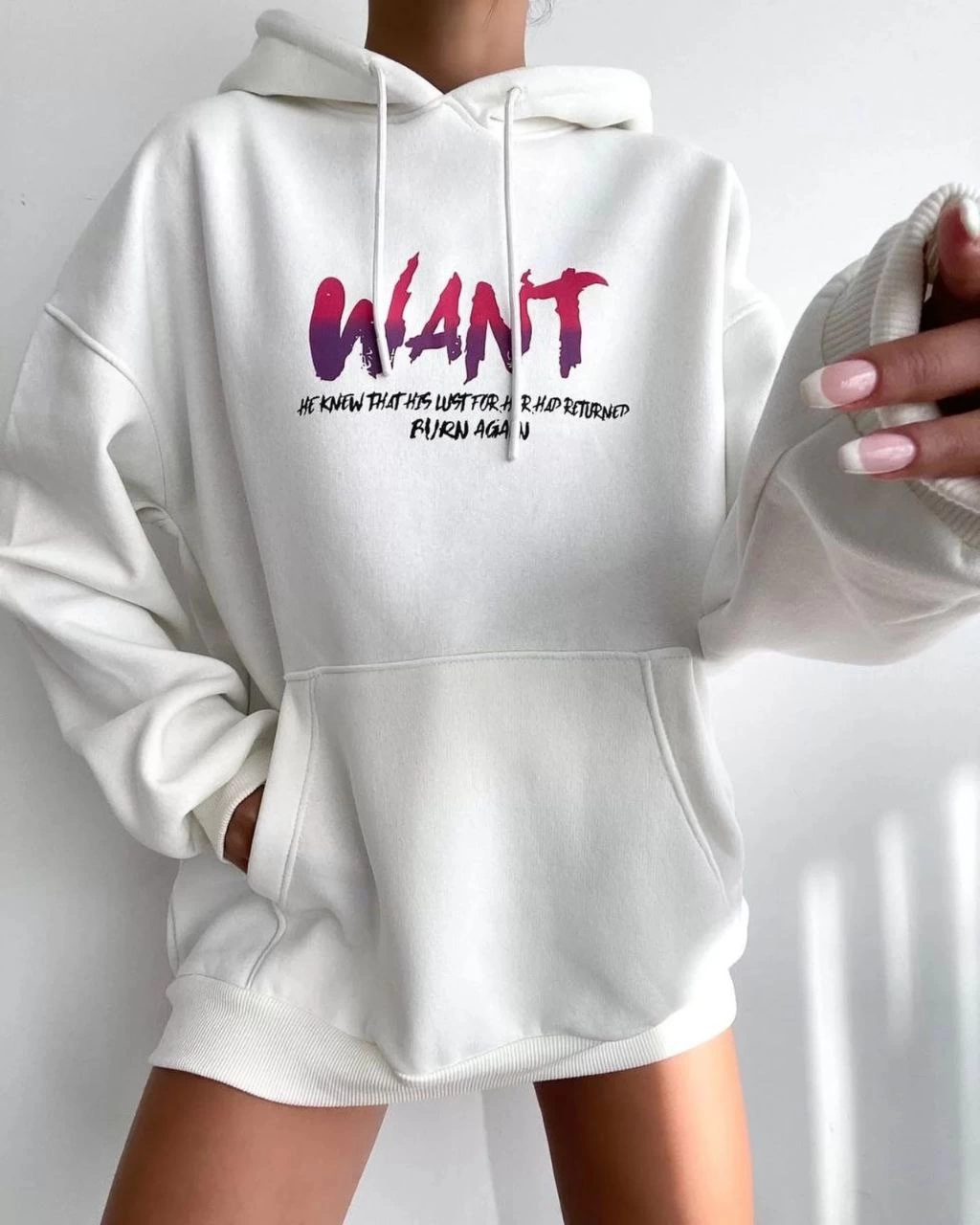 Baskılı Üç İplik Kapüşonlu Oversize Sweatshirt - Beyaz -