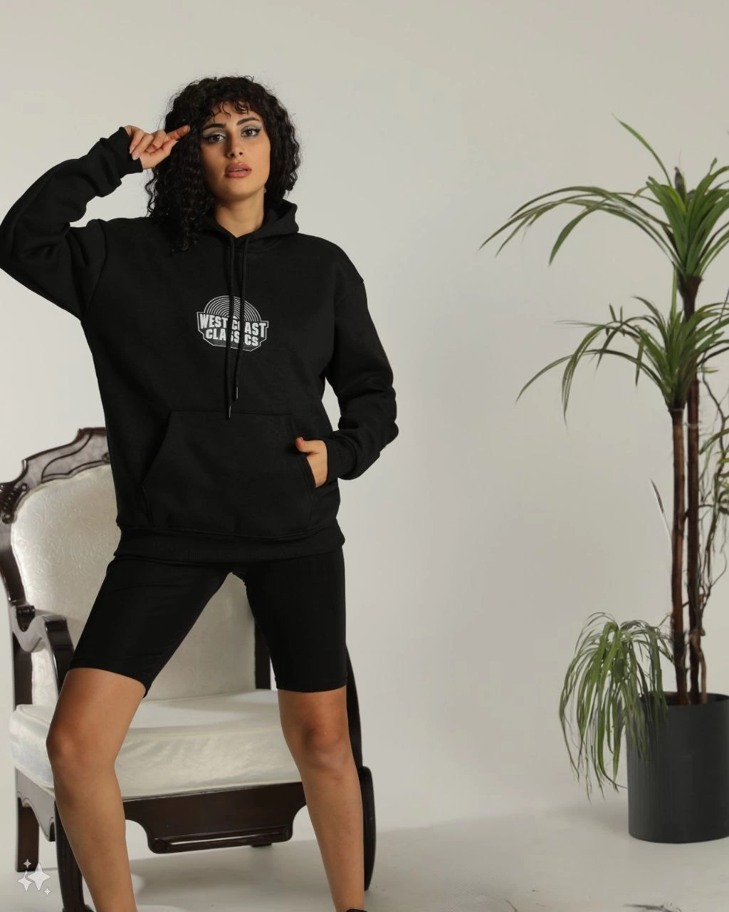 Sırt Baskılı Kapüşonlu Üç İplik Oversize Sweatshirt - Siyah -