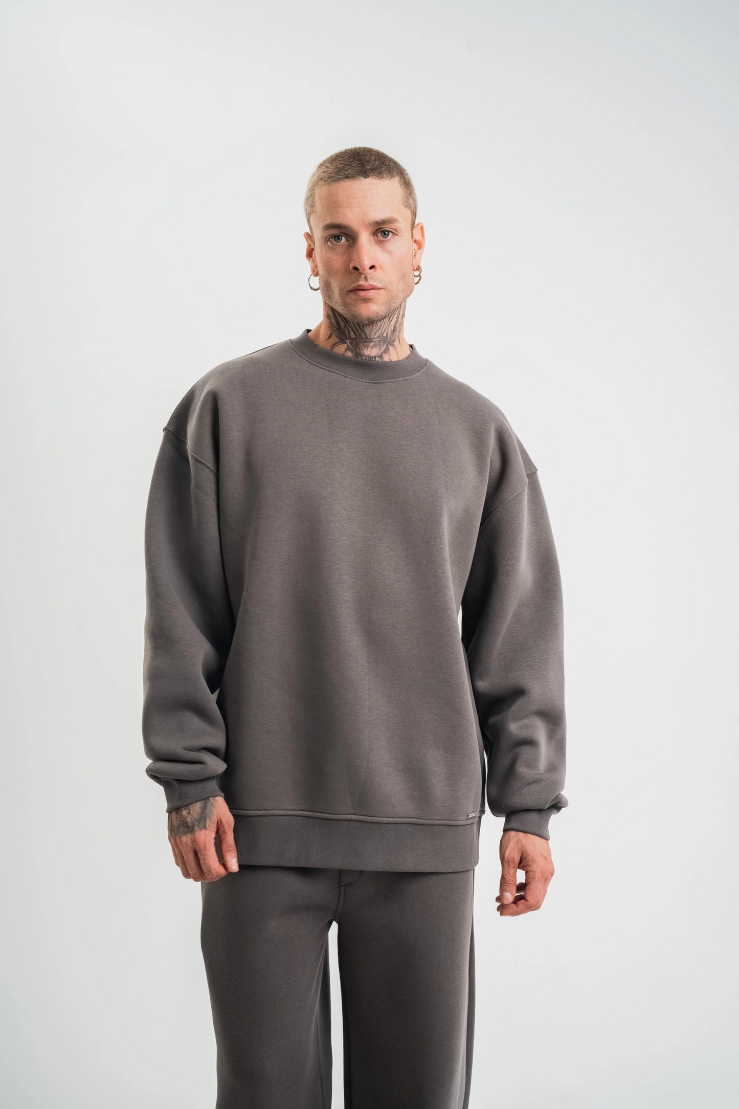 Uzun Kol Bisiklet Yaka Basic SweatShirt - Füme -