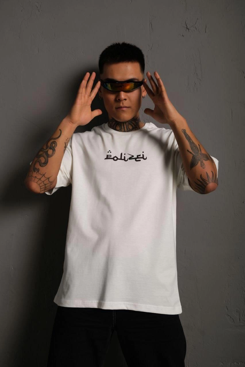 Bisiklet Yakalı Sırt Baskılı Oversize T-Shirt - Beyaz -