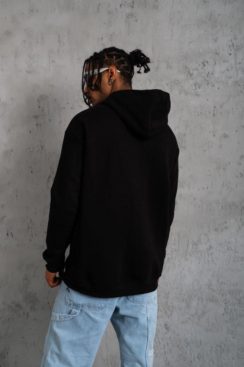 Oversize Kapüşonlu Sweatshirt - Siyah Renk Üç İplik İçi Pamuklu Kanguru Cepli Baskılı Hoodie Rahat Kalıp Kışlık Günlük Kombinlere Uygun - Siyah -