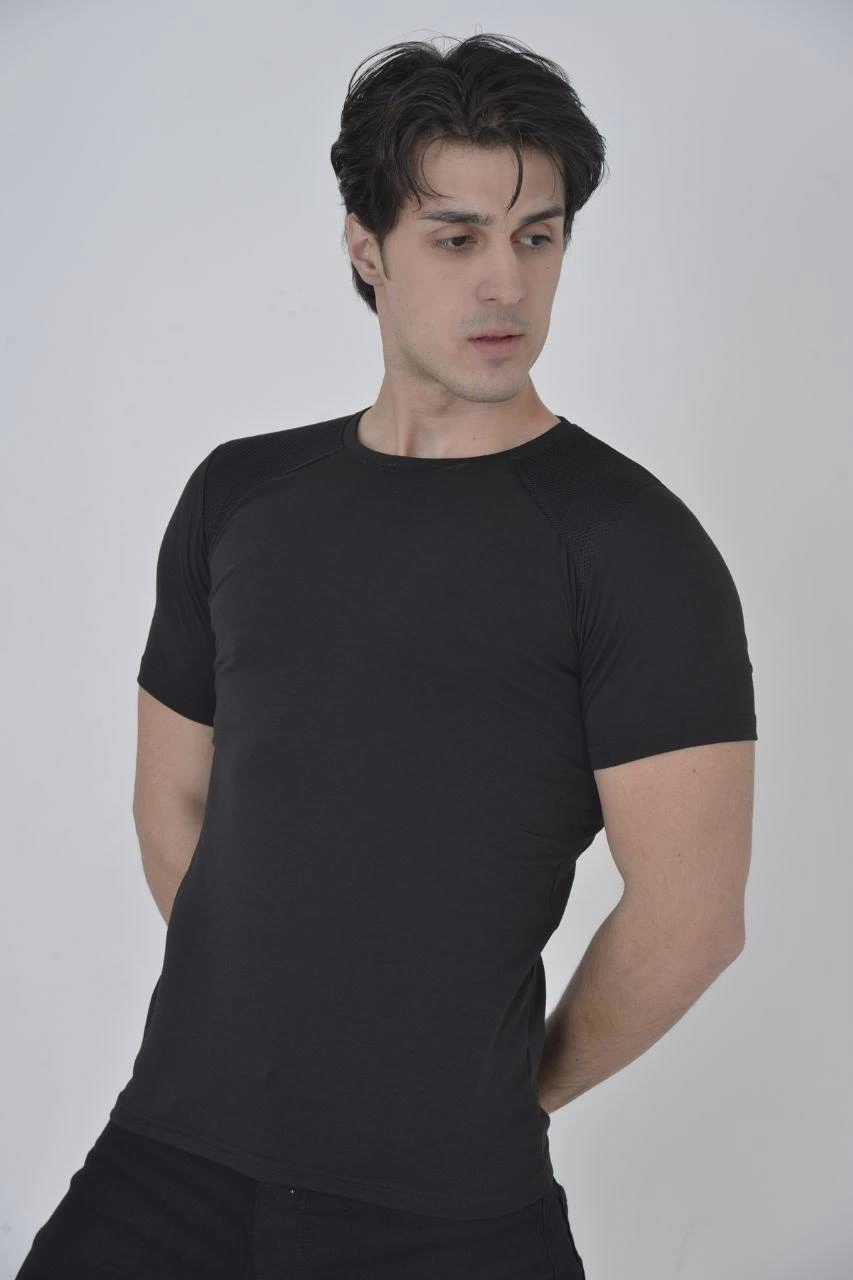 Omuz Fileli Slim Fit T-shirt - Siyah -