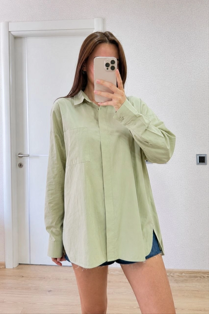 Kadın Oversize Pens Detaylı Cepli Yırtmaçlı Rahat Kalıp Poplin Gömlek - Yeşil