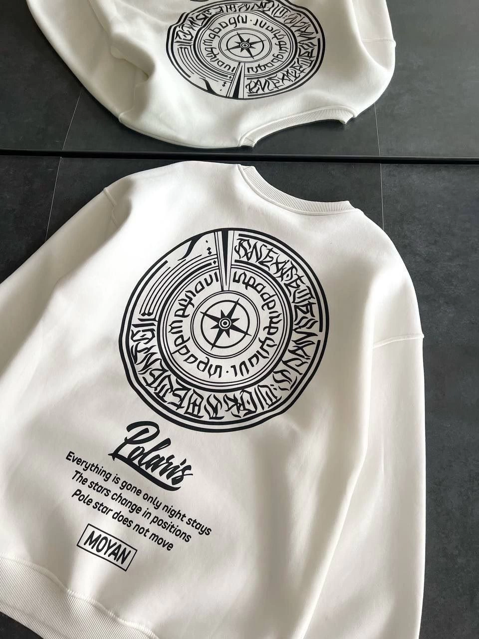 Kışlık Bisiklet Yaka Ön Ve Arka Baskılı SweatShirt - Beyaz -
