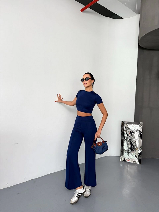 Osy Modal Yumuşak Dokulu Kumaş Kısa Kollu Crop Alt ispanyol Paça Pantalon ikili Takım - Lacivert -