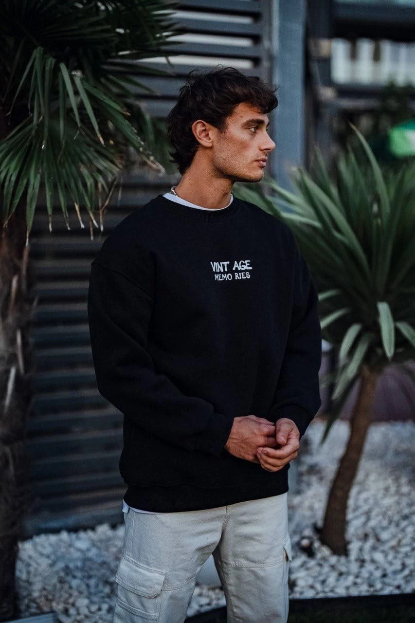 Oversize Bisiklet Yaka Üç İplik Baskılı SweatShirt - Siyah -