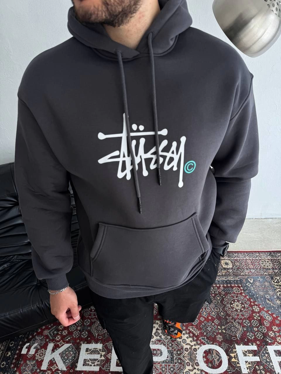 Üç İplik Kapşonlu Baskılı SweatShirt - Füme -