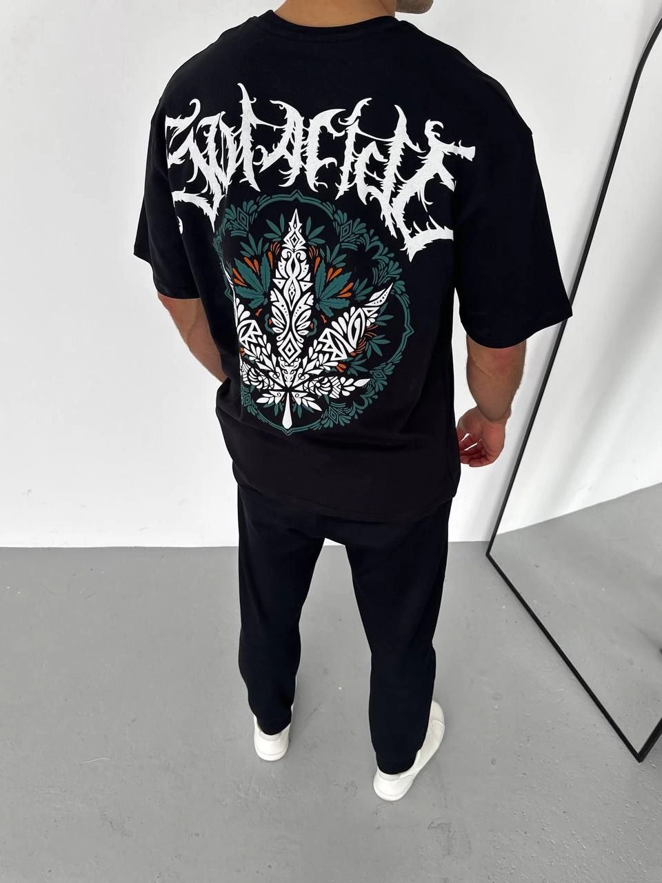 Bisiklet Yaka Baskılı Oversize T-Shirt - Siyah -