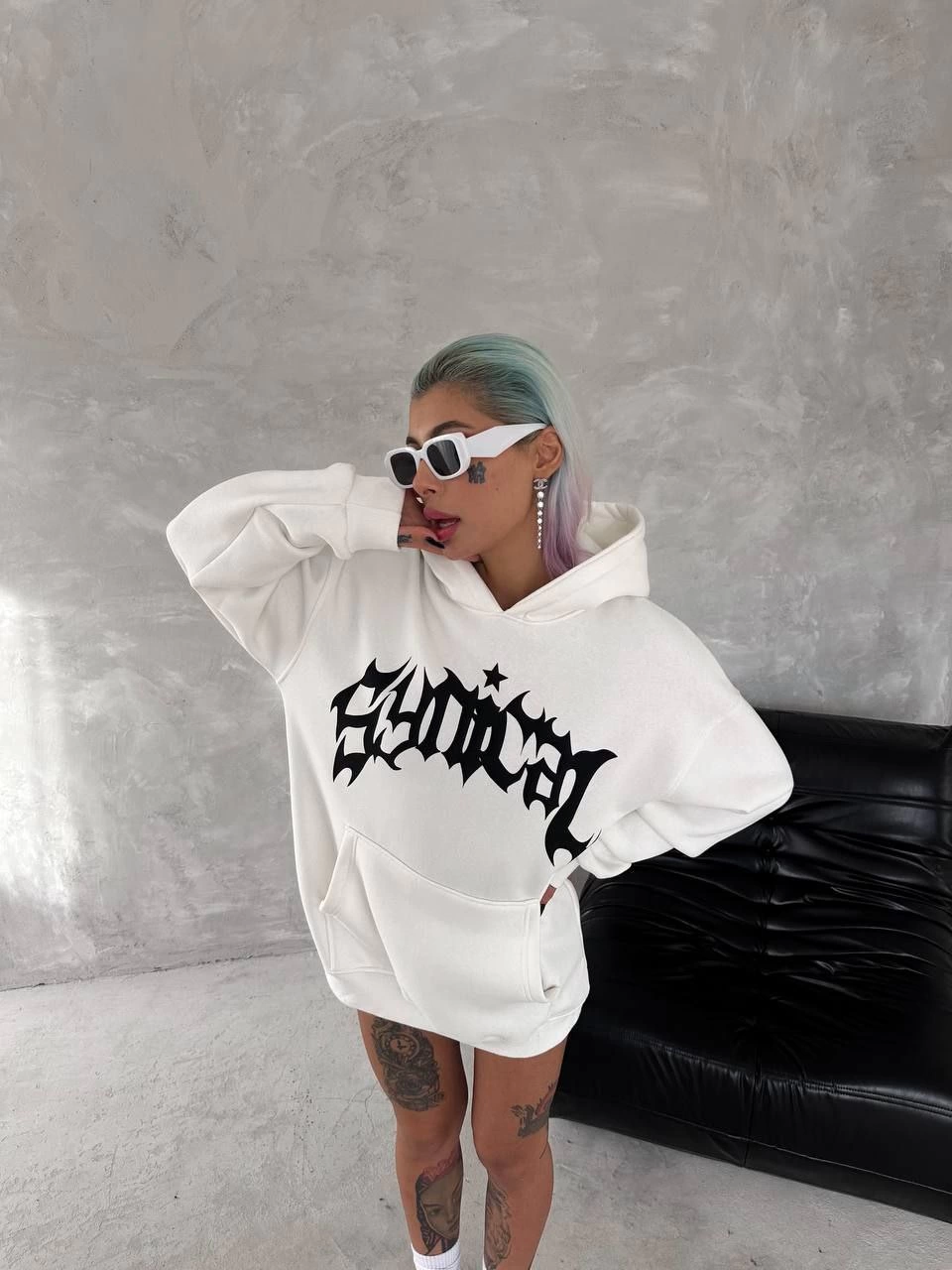 Üç İplik Kapüşonlu Baskılı SweatShirt - Beyaz -