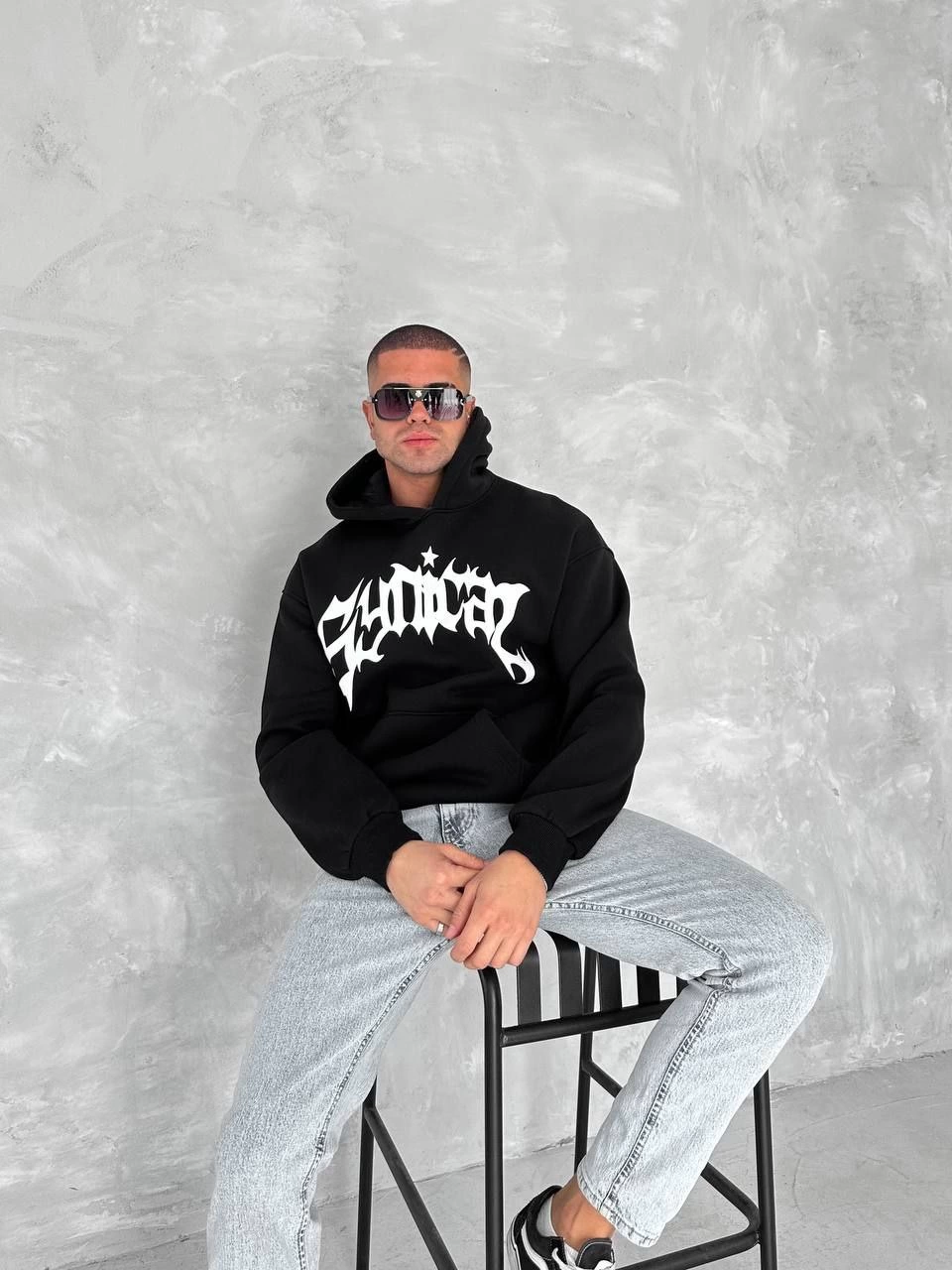 Üç İplik Kapüşonlu Baskılı SweatShirt - Siyah -