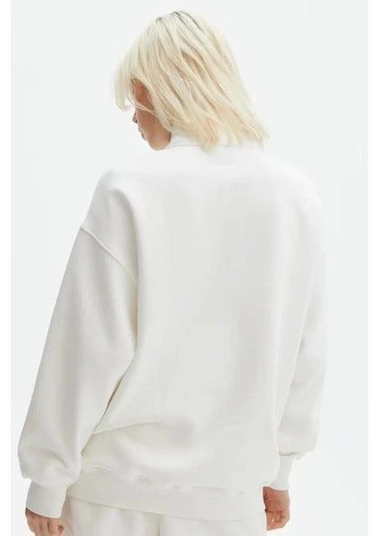 Uzun Kol Yarım Farmuarlı Yakalı Basic SweatShirt - Beyaz