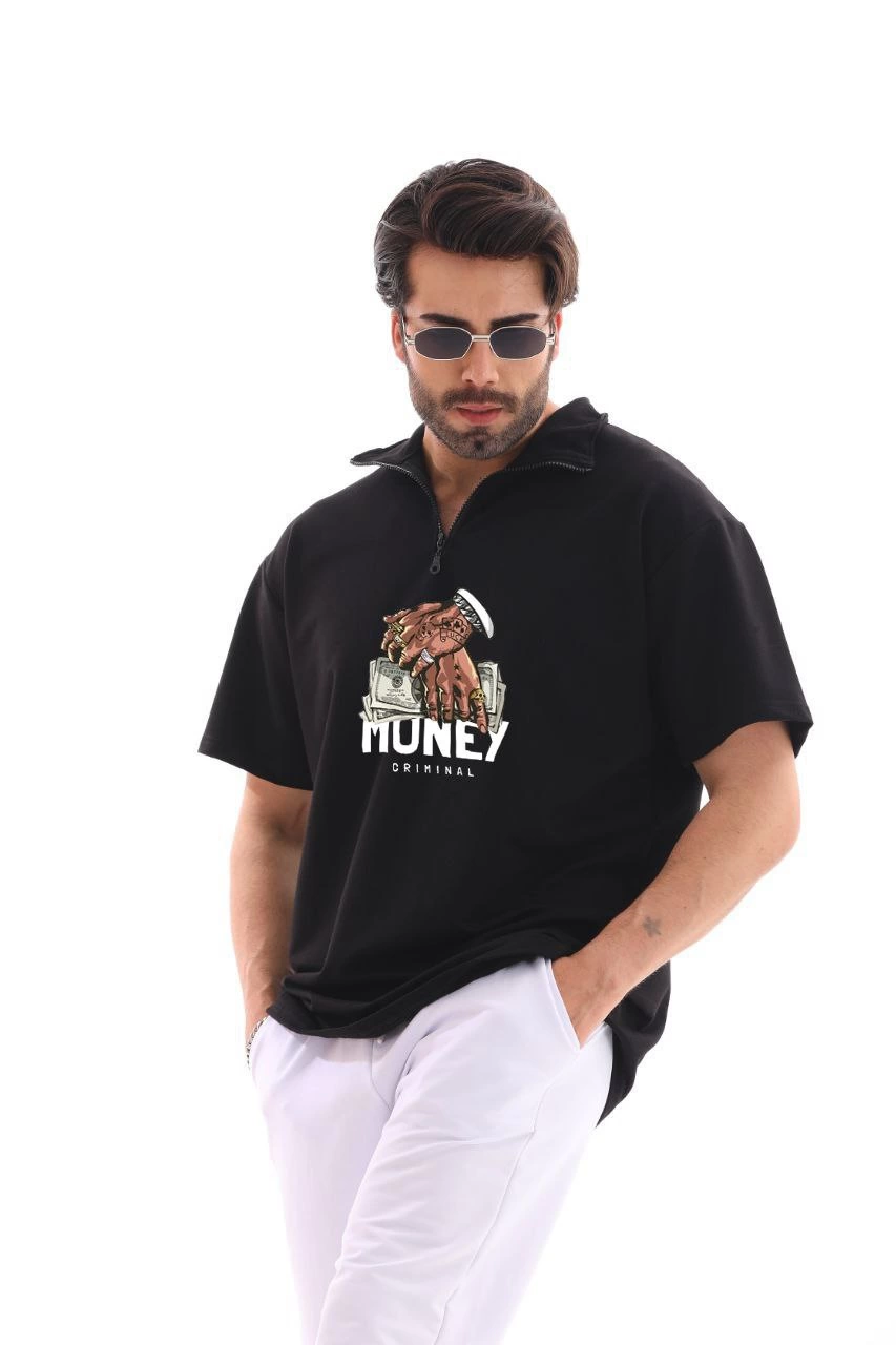 Yarım Fermuarlı Oversize Baskılı T-Shirt - Siyah -