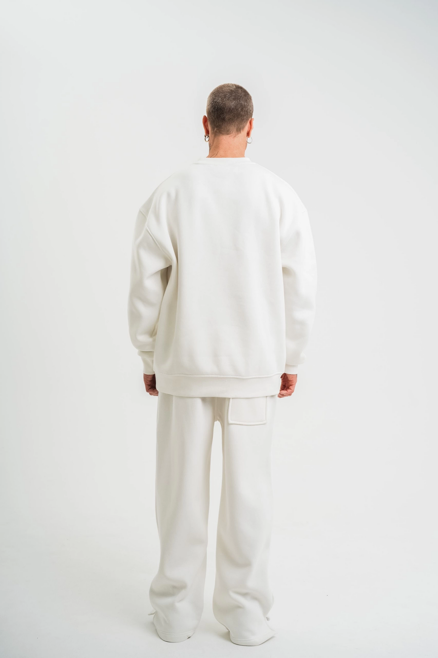 Uzun Kol Bisiklet Yaka Basic SweatShirt - Beyaz -