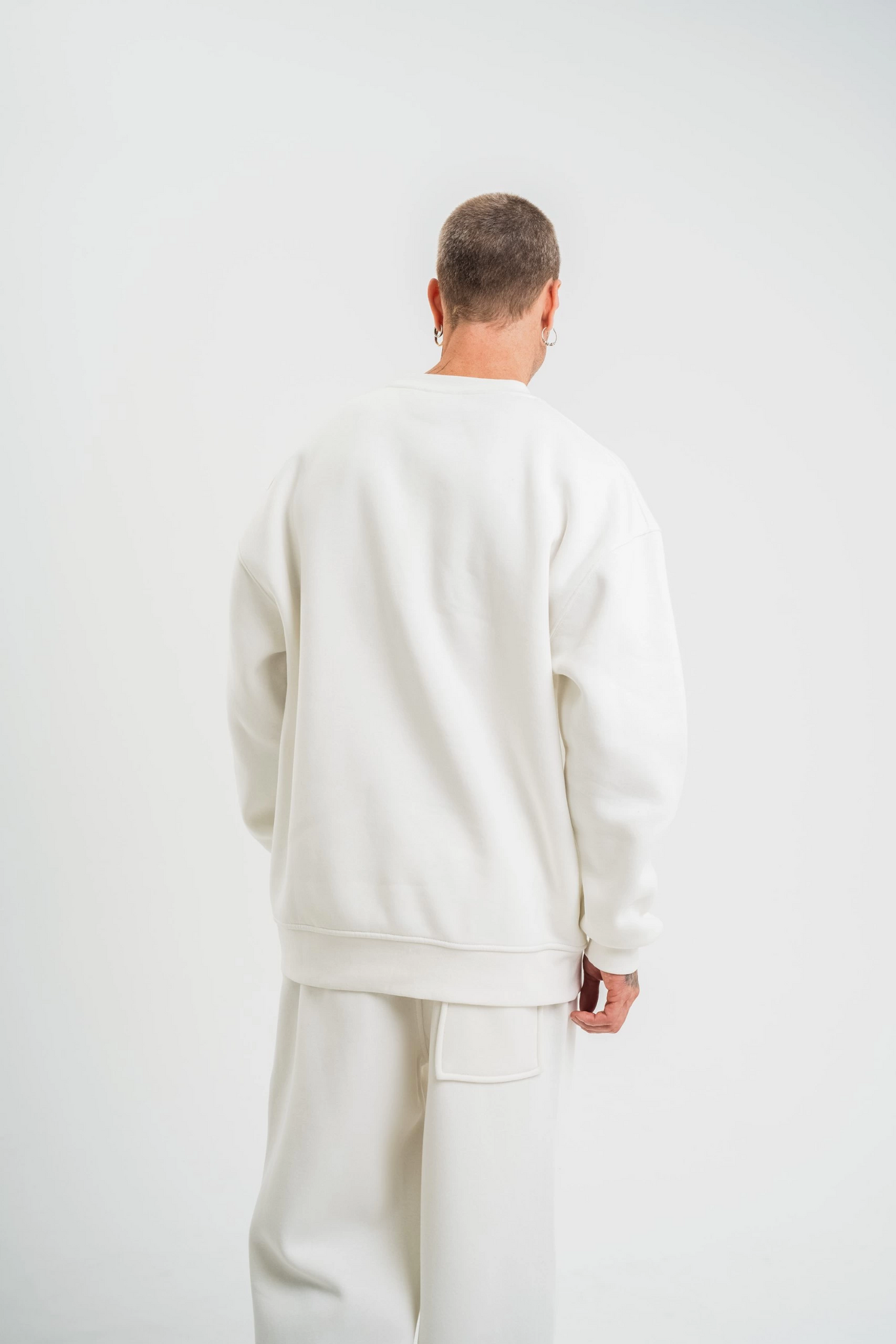 Uzun Kol Bisiklet Yaka Basic SweatShirt - Beyaz -