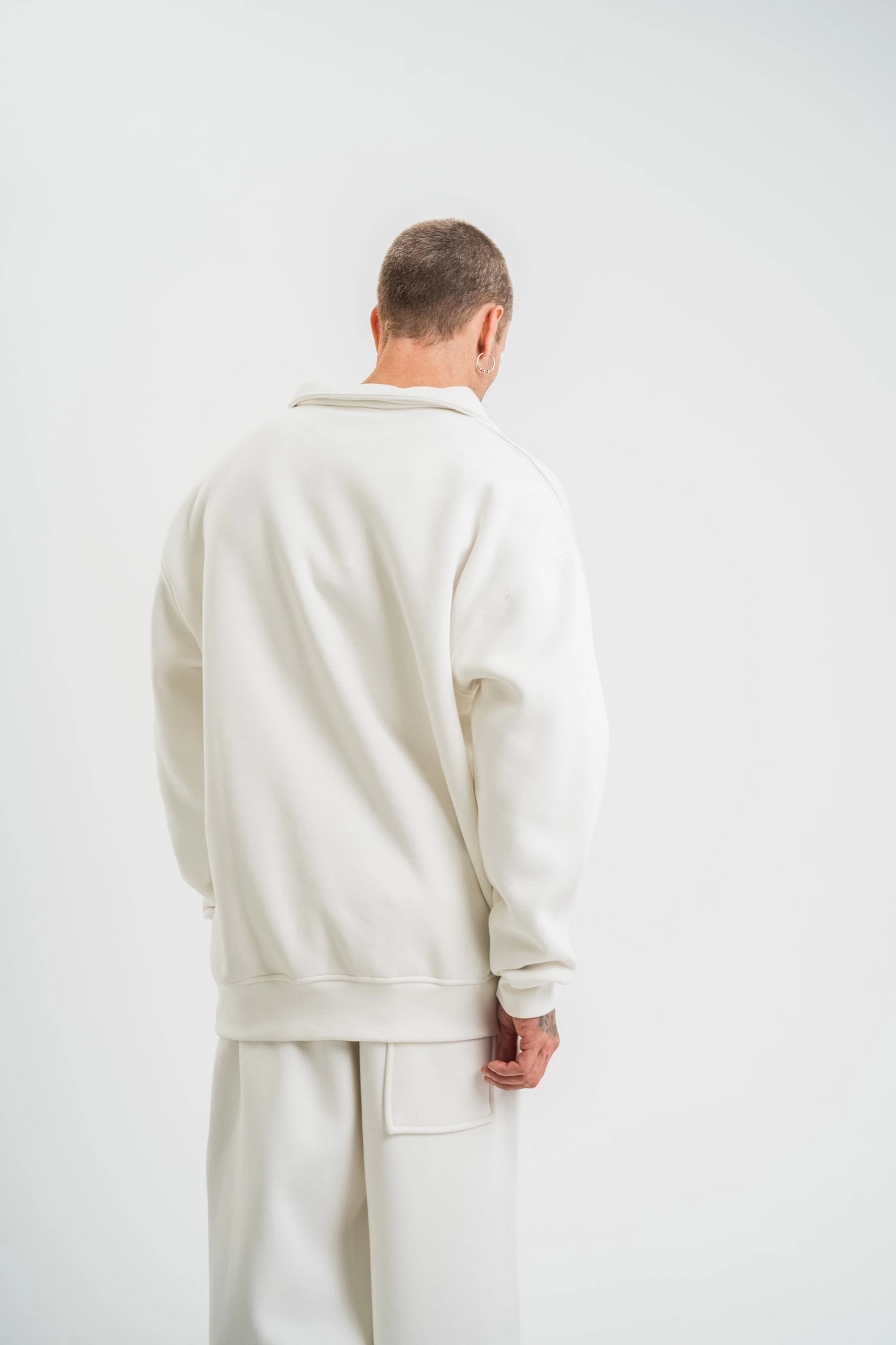 Uzun Kol Bisiklet Yaka Basic SweatShirt - Beyaz -