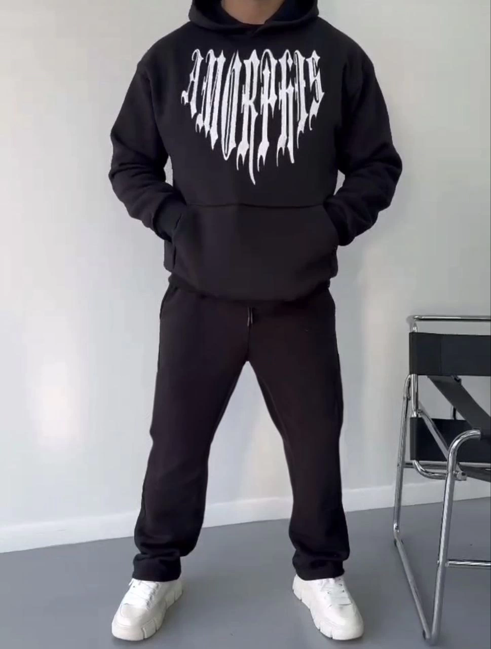 Uzun Kol Kapüşonlu Baskılı SweatShirt - Siyah -