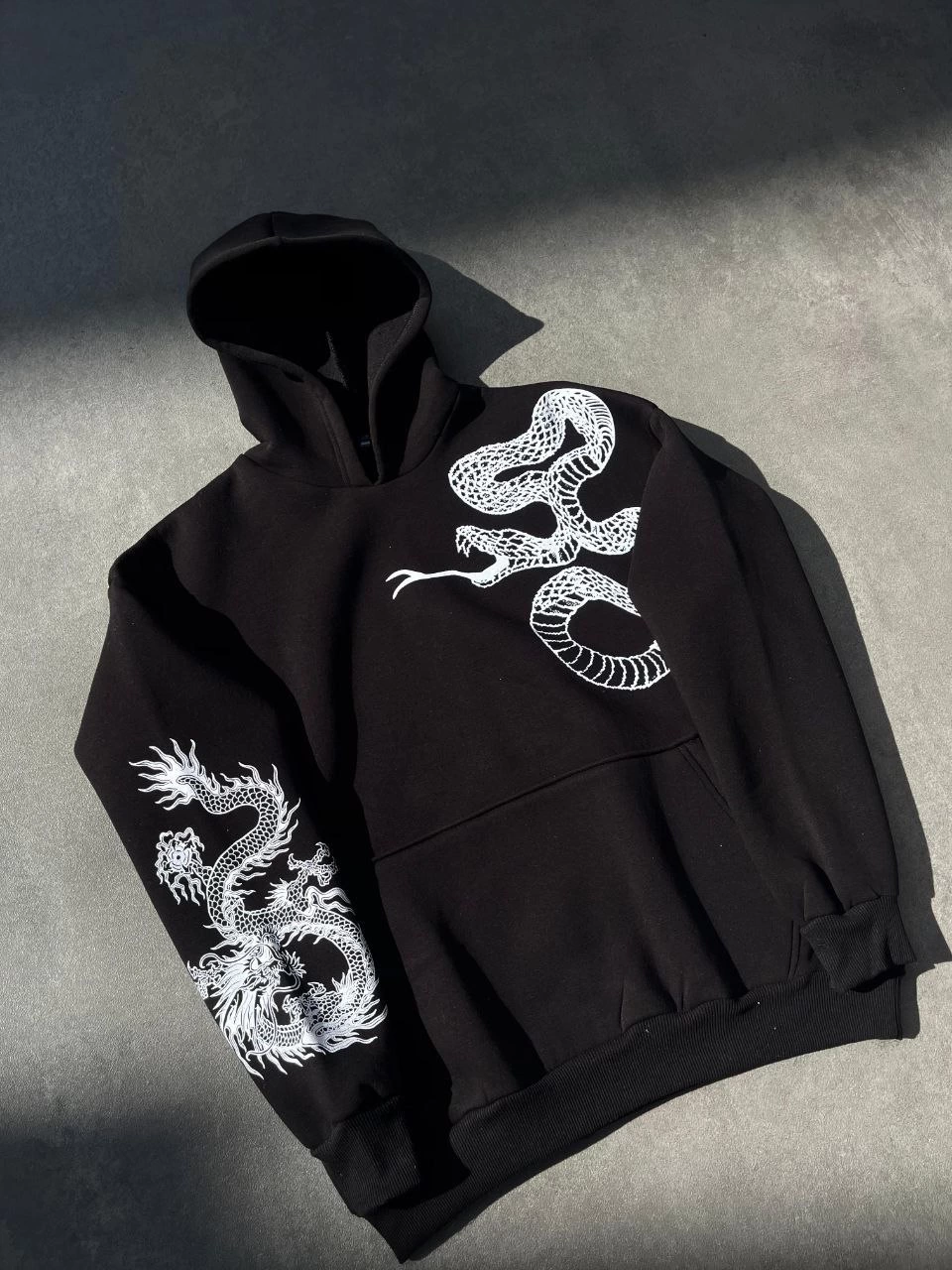 Uzun Kol Kapüşonlu Baskılı SweatShirt - Siyah -