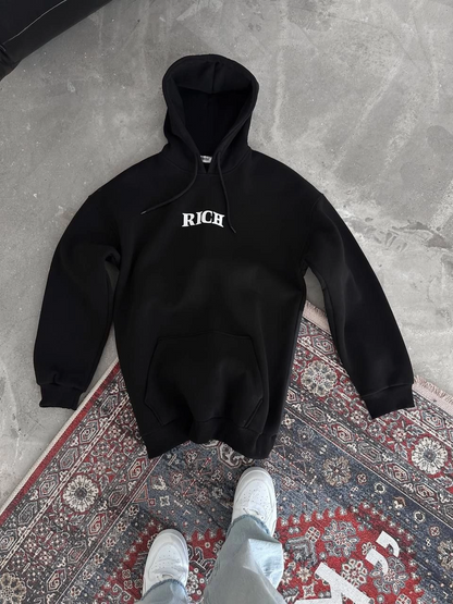 Uzun Kol Kapüşonlu Göğüs Baskılı SweatShirt - Siyah -