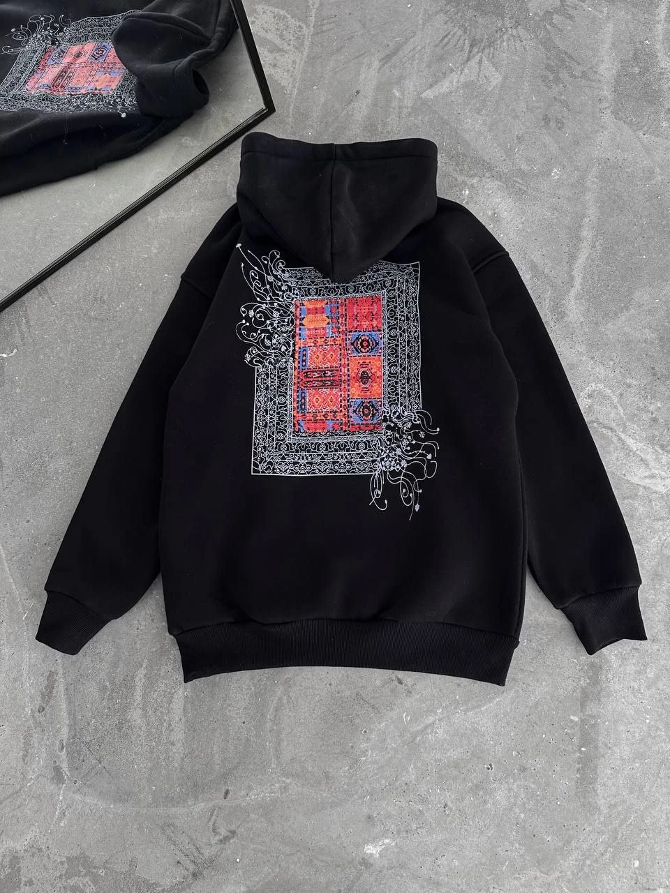 Uzun Kol Kapüşonlu Ön Ve Arka Baskılı SweatShirt - Siyah -